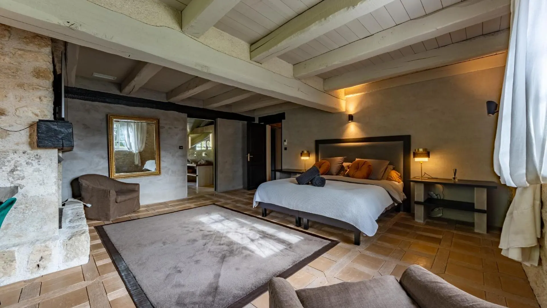 Les Chambres Du Presbytere Montagudet 0*,  フランス