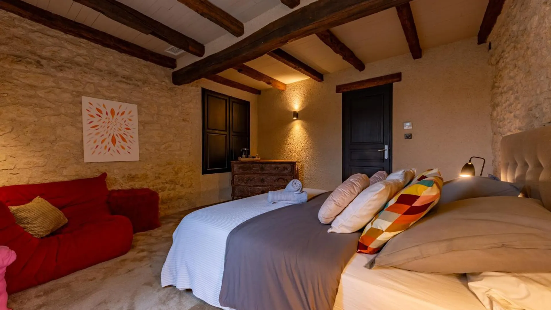 Les Chambres Du Presbytere Montagudet ベッド・アンド・ブレックファスト